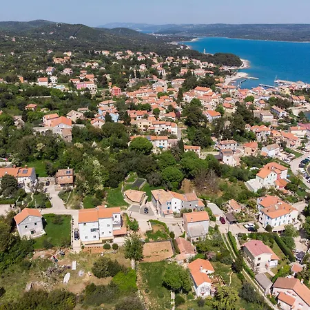 Mirna Apartman Nerezine