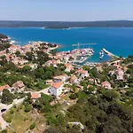 Mirna Apartment Nerezine