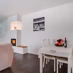 Apartment Mirna
