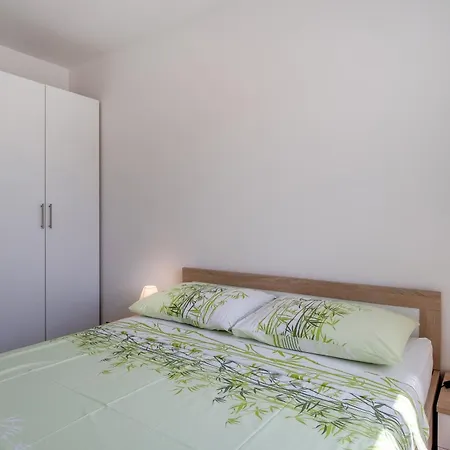 Apartamento Mirna
