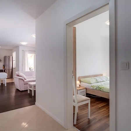 Apartamento Mirna *