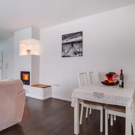 Apartamento Mirna