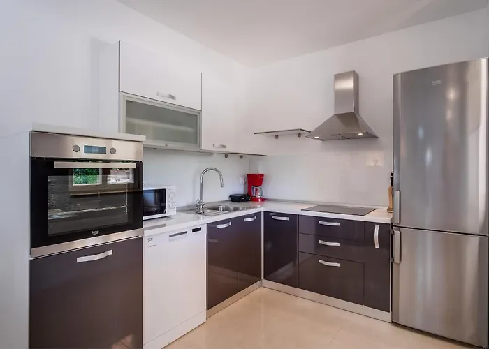 Mirna Apartamento *